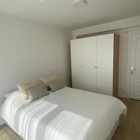 Apartamento Nuevo Zona General Davila Cerca De Las Playas De Santander Exterior foto