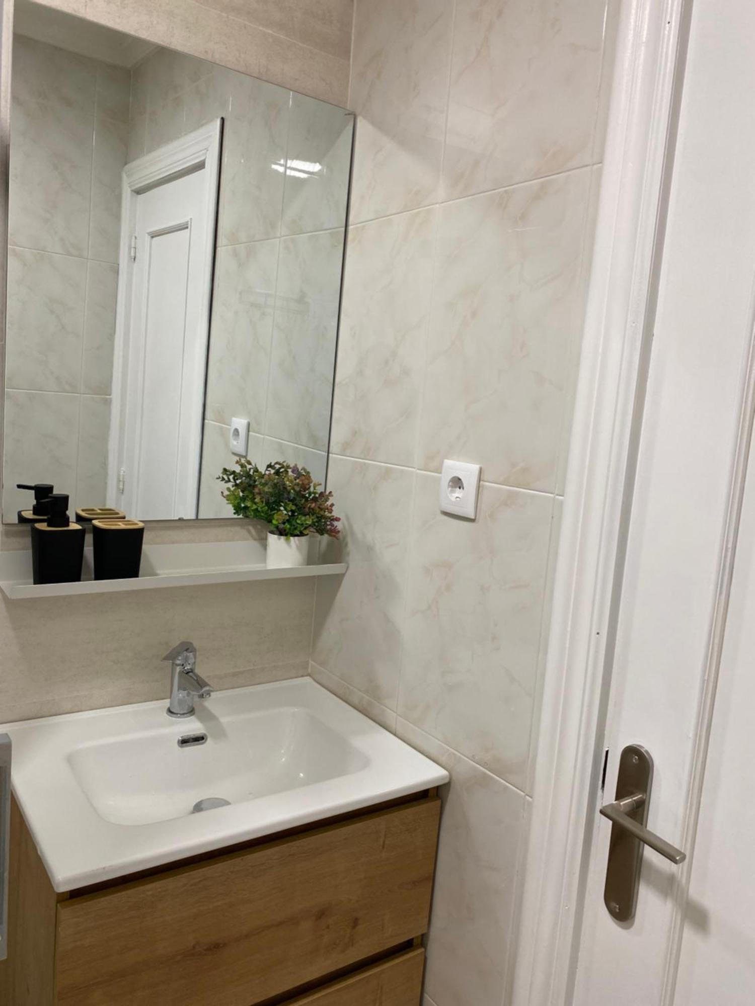 Apartment Nuevo Zona General Davila Cerca De Playas De Santander